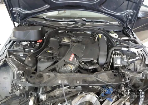 2012 Mercedes-Benz E 350 из США, поврежденный, VIN WDDHF5KB2CA540192